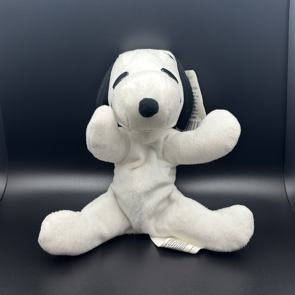 Peanuts Gang Snoopy & Friends NICE CLASSIC SNOOPY 6" Plush Stuffed Animal TOY